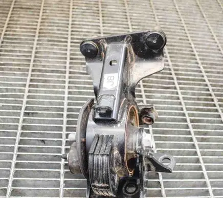 Toyota C-HR I Gearbox mount