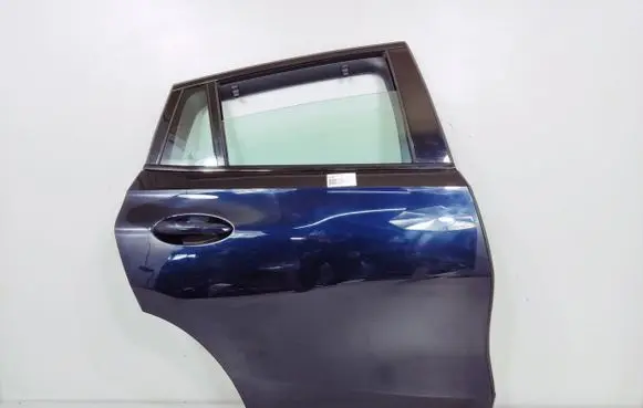 Rear door