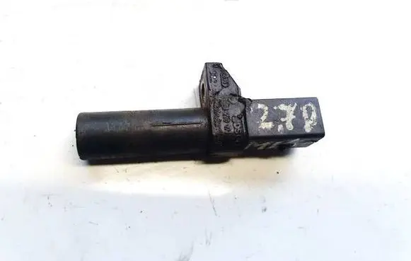 Mercedes-Benz C W203 Crankshaft position sensor 