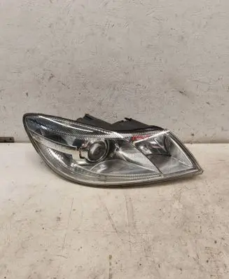 Skoda Octavia Mk2 (1Z) Headlight/headlamp 7L6941329 5DV00961000 22012602