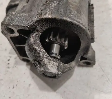 Renault Scenic I Starter motor D7R35