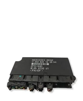 Mercedes-Benz C W202 Comfort/convenience module 2028201026 05072041