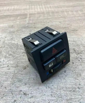 BMW 3 E90 E91 Hazard light switch 9132421
