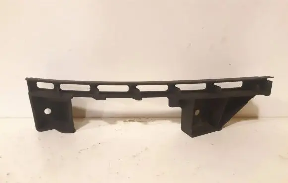 Volkswagen Caddy Front bumper mounting bracket 1T0807890B N013837