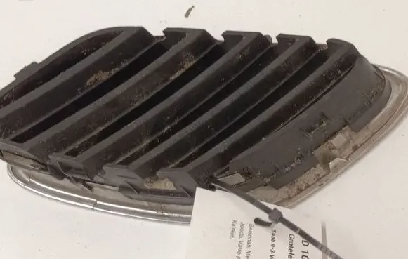 Saab 9-3 Ver2 Front bumper upper radiator grill