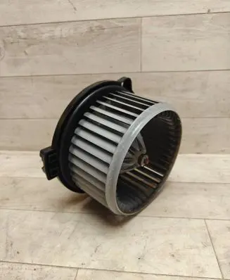 Toyota Corolla Verso E121 Heater fan/blower 19400015103E