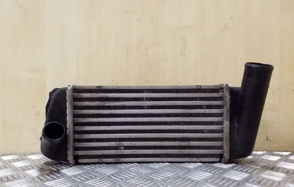 Toyota Auris E180 Intercooler radiator 1271004210