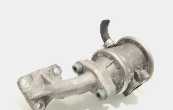 Audi A4 S4 B6 8E 8H EGR valve 06c131101 72256007