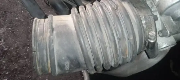Nissan Murano Z50 Air intake hose/pipe