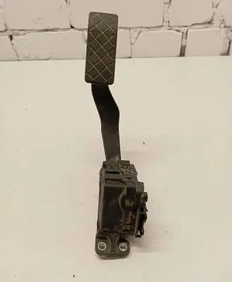 Volkswagen Transporter - Caravelle T5 Accelerator throttle pedal 7H1721503 6PV00849503
