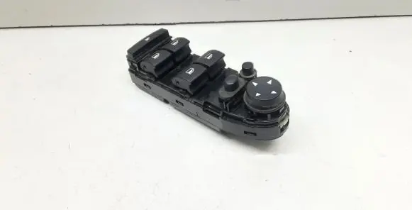 BMW X1 E84 Electric window control switch 9216049