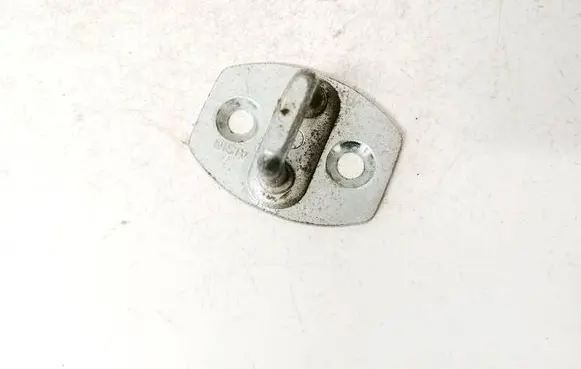 Toyota Prius (XW20) Front door lock loop/hook striker 