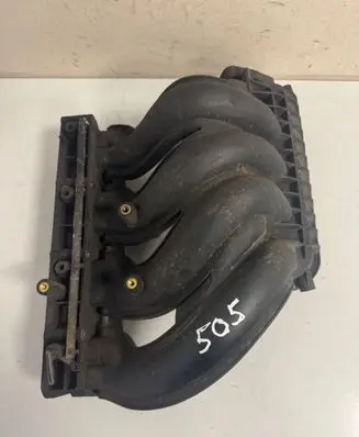 Mercedes-Benz C W203 Intake manifold A6110903637