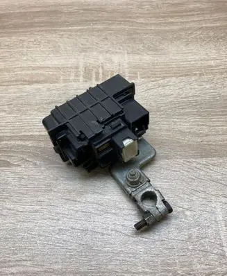 Toyota Prius (XW20) Battery relay fuse 1798GA1