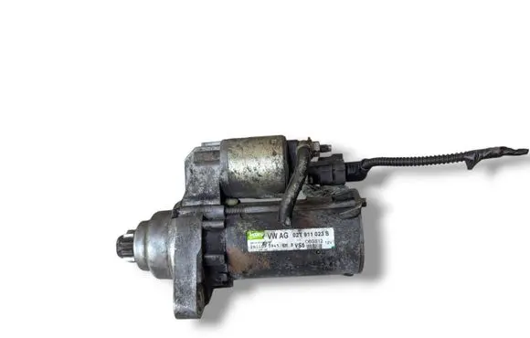 Seat Ibiza IV (6J,6P) Starter motor 02T911023S