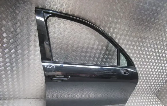 Porsche Cayenne (92A) Front door 7P0831312B