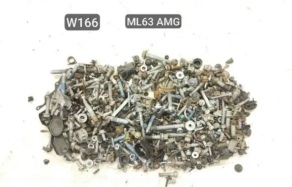 Mercedes-Benz ML W166 Nuts/bolts 