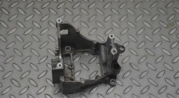 Land Rover Range Rover Sport L494 Fuel pump bracket 9X2Q9A361CB