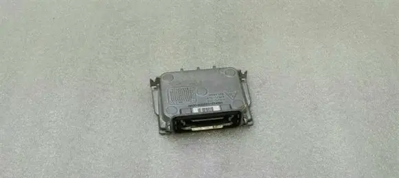 Aston Martin Vanquish V12 Headlight ballast module Xenon 89034934
