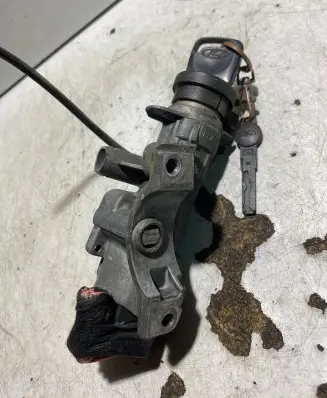 Ford Galaxy Ignition lock 4B0905851B