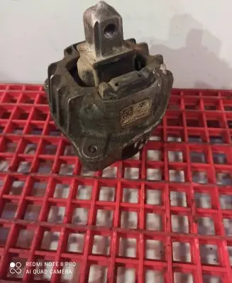 BMW 7 F01 F02 F03 F04 Engine mount bracket 6777371 68623513
