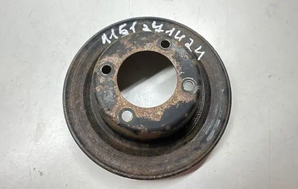 BMW 5 E28 Water pump pulley 1271424