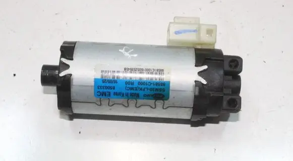 KIA Sportage Seat adjustment motor 88581C1000