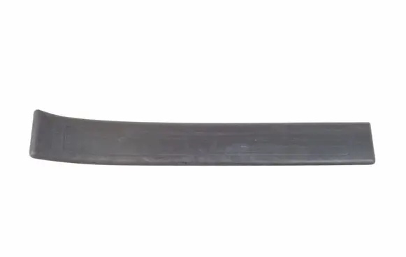 Mercedes-Benz GL X164 Front sill trim cover A1646801635