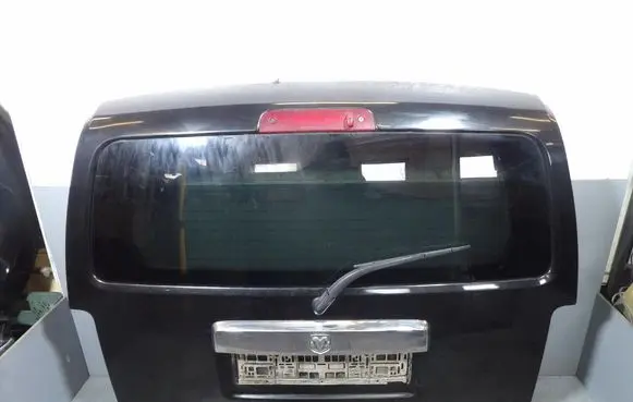 Dodge Nitro Tailgate/trunk/boot lid 