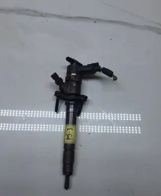 Fuel injector