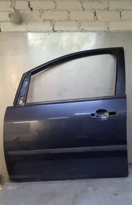 Ford C-MAX I Front door 