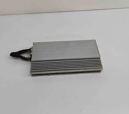 Chrysler Voyager Sound amplifier 05107086AH