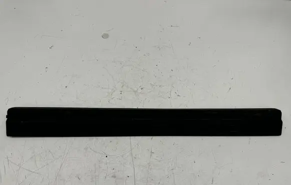 Mercedes-Benz E W212 Front sill trim cover 2126860236
