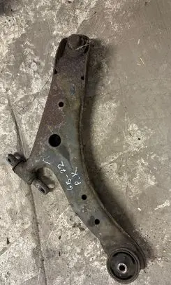 Hyundai Santa Fe Front lower control arm/wishbone