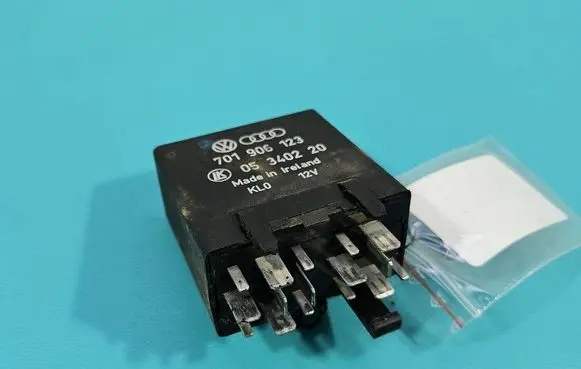 Volkswagen Transporter - Caravelle T4 Other relay 701906123 IMPRK1524386