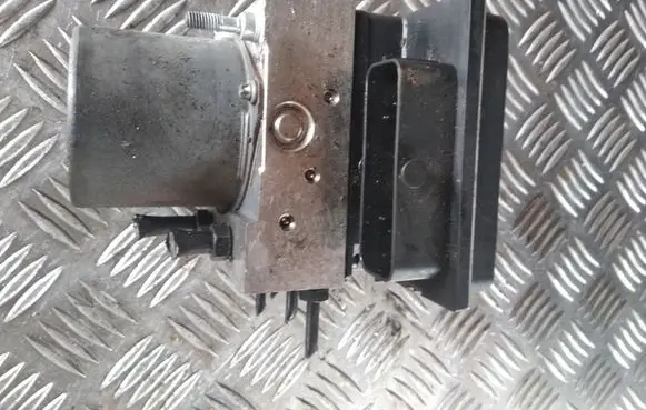 Audi A4 S4 B7 8E 8H ABS Pump 8E0910517D 8E0614517AK 0265950474