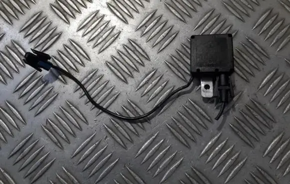 Antenna control unit