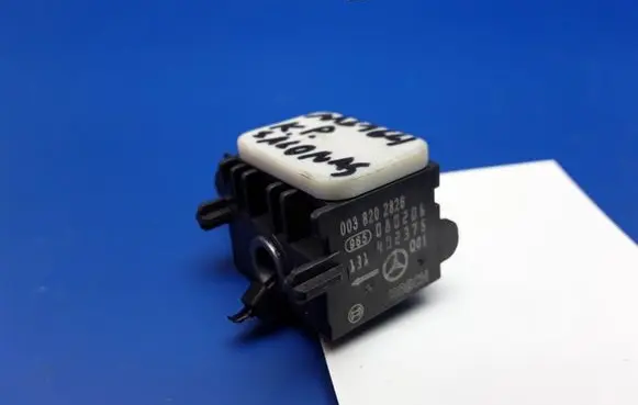 Mercedes-Benz ML W164 Airbag deployment crash/impact sensor 0038202826
