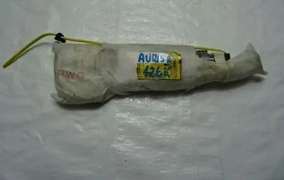 Toyota Auris E180 Seat airbag