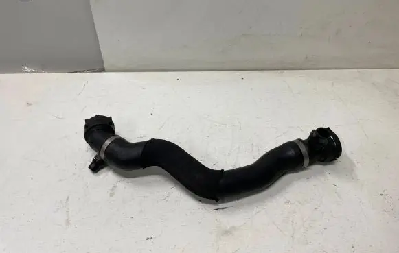 BMW X5 F15 Engine coolant pipe/hose 8514218