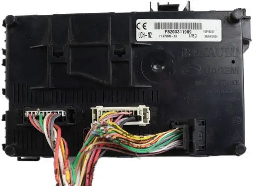 Renault Clio II BSM Control unit P8200311989 10918862 216759052A