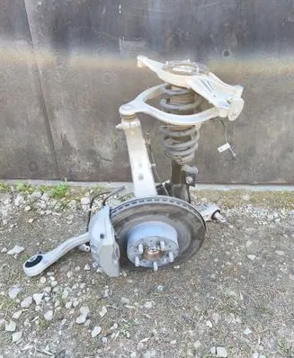 Tesla Model Y Front wheel hub spindle knuckle 118831600F 228836700A