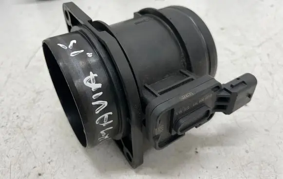 Skoda Octavia Mk3 (5E) Mass air flow meter 04L906461B