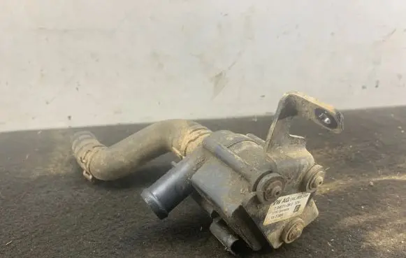 Audi A6 S6 C7 4G Electric auxiliary coolant/water pump 04l965559