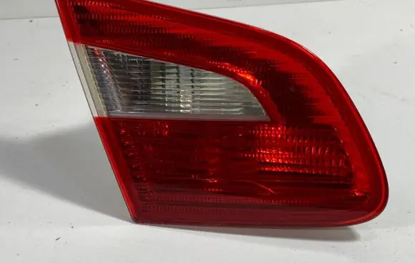 Skoda Superb B6 (3T) Tailgate rear/tail lights 3T5945093 3T5945259