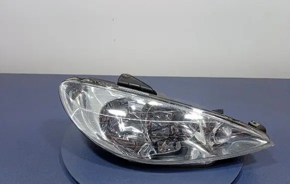 Headlight/headlamp