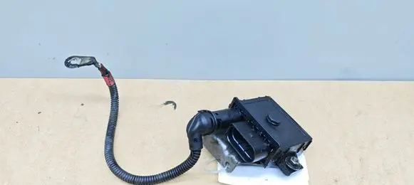 BMW 3 E90 E91 Glow plug pre-heat relay 7801200