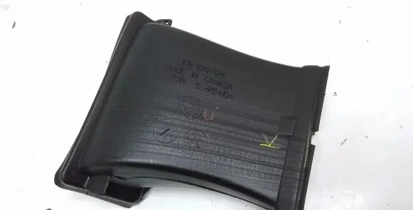 Volkswagen Atlas Air intake duct part 3CN820526