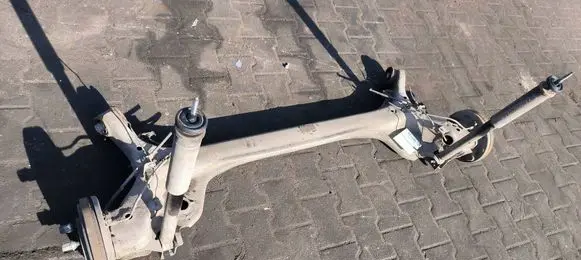 Suzuki Baleno IV Rear axle beam 