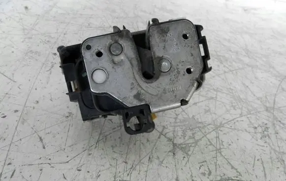 Fiat Panda 141 Front door lock 46842657